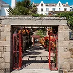 Nocleg ze śniadaniem The Panorama 5*